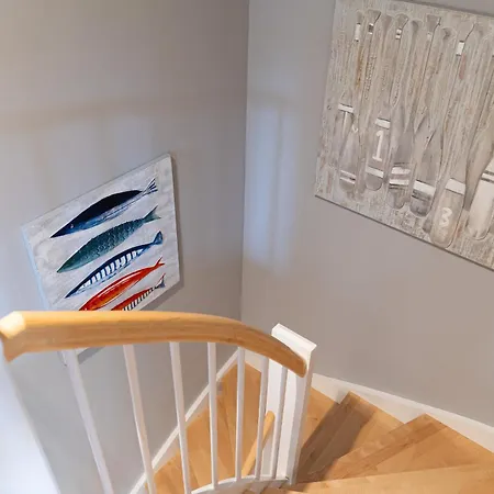 Westmarken Reetdachhaus Strandkontor