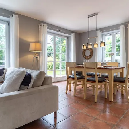 Westmarken Reetdachhaus Strandkontor * Sankt Peter-Ording