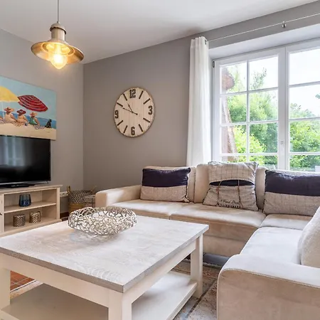 Westmarken Reetdachhaus Strandkontor בית נופש סנט פטר-אורדינג