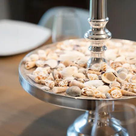 בית נופש Westmarken Reetdachhaus Strandkontor *