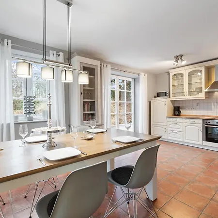 Westmarken Reetdachhaus Strandkontor * סנט פטר-אורדינג